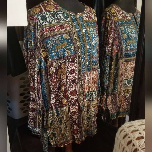 Plus size Boho blouse, button from, beautiful colors from jJill 1x - Picture 8 of 10